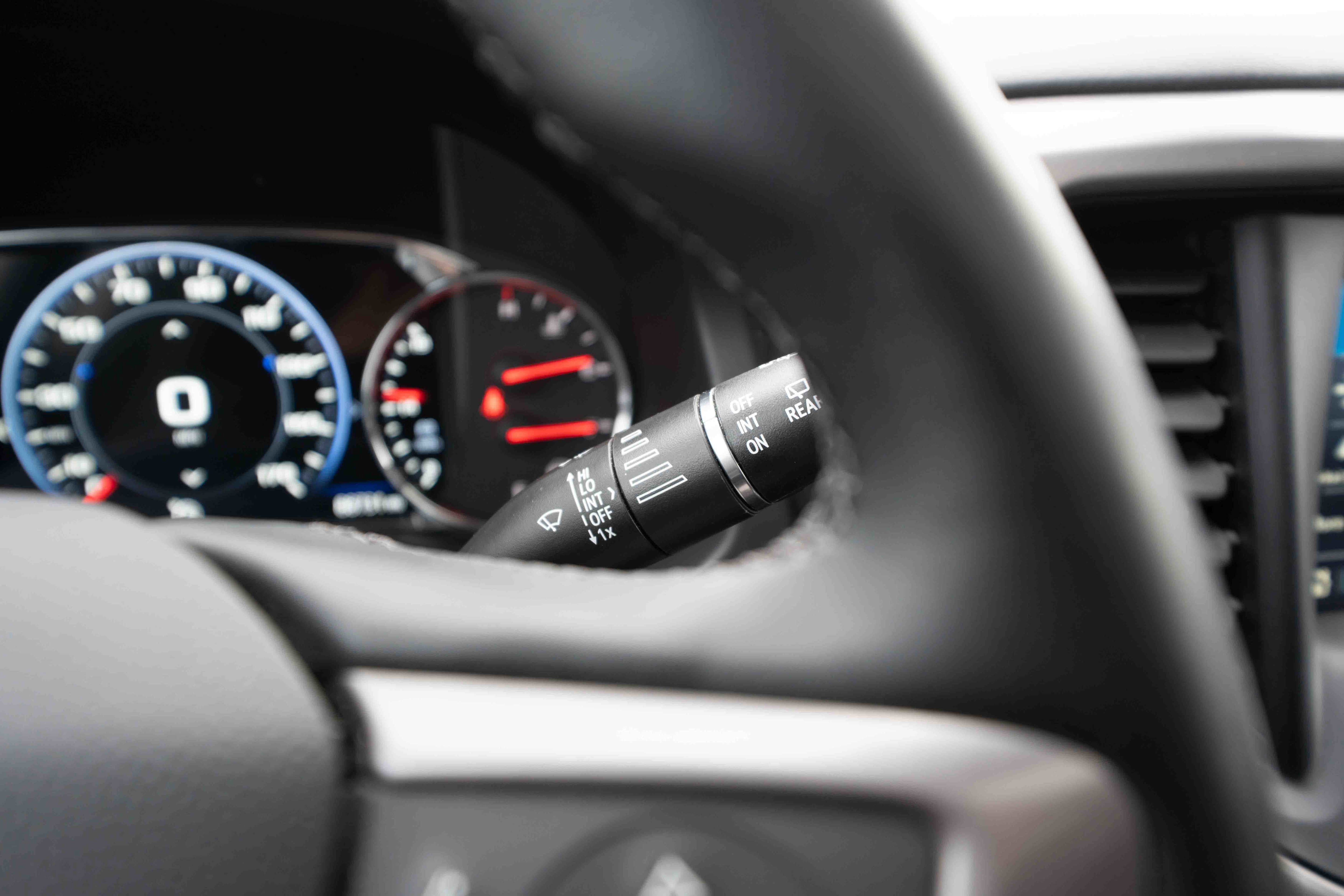 Used 2023 GMC Acadia AT4 w/ Technology Package image 14