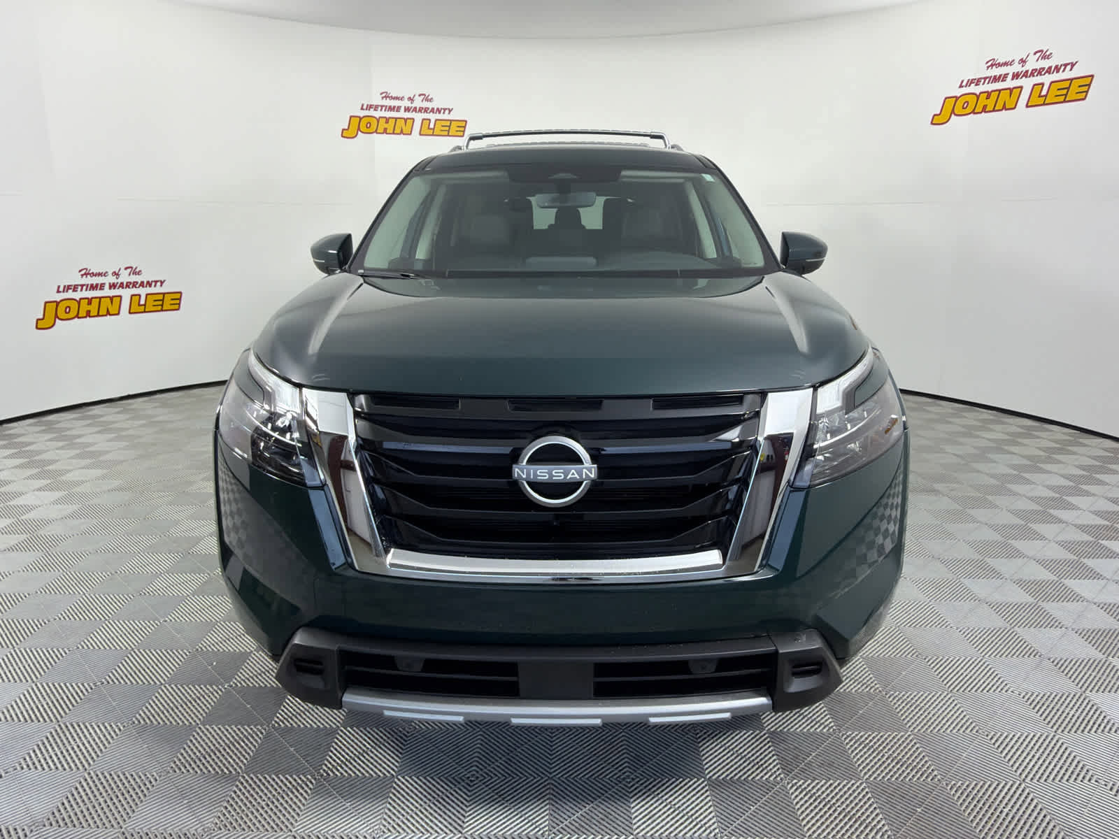 Certified 2025 Nissan Pathfinder SL FWD image 9