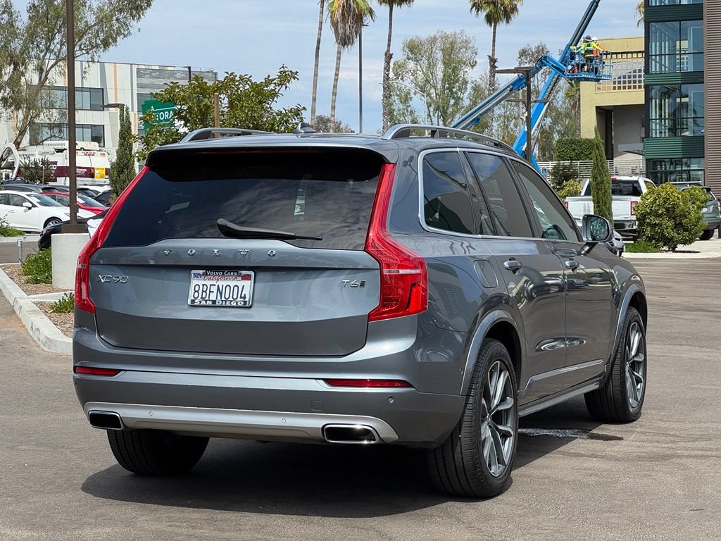 Used 2018 Volvo XC90 T6 Momentum w/ Convenience Package AWD/4WD image 32