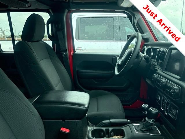 Used 2023 Jeep Gladiator Sport AWD/4WD image 15