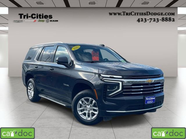 Used 2025 Chevrolet Tahoe LT AWD/4WD image 1