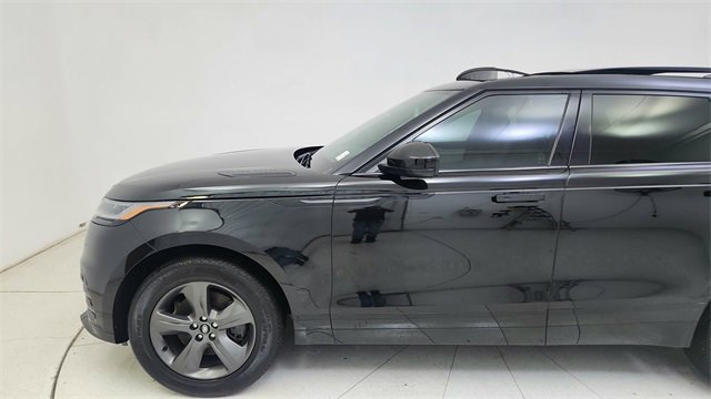 Used 2024 Land Rover Range Rover Velar Dynamic SE image 4