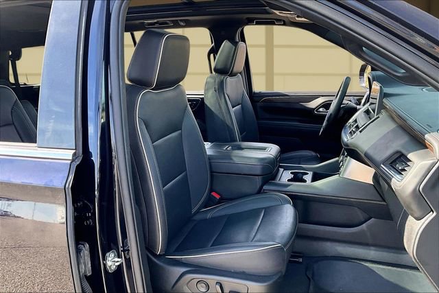 Used 2023 Chevrolet Tahoe Premier w/ Premium Package image 7