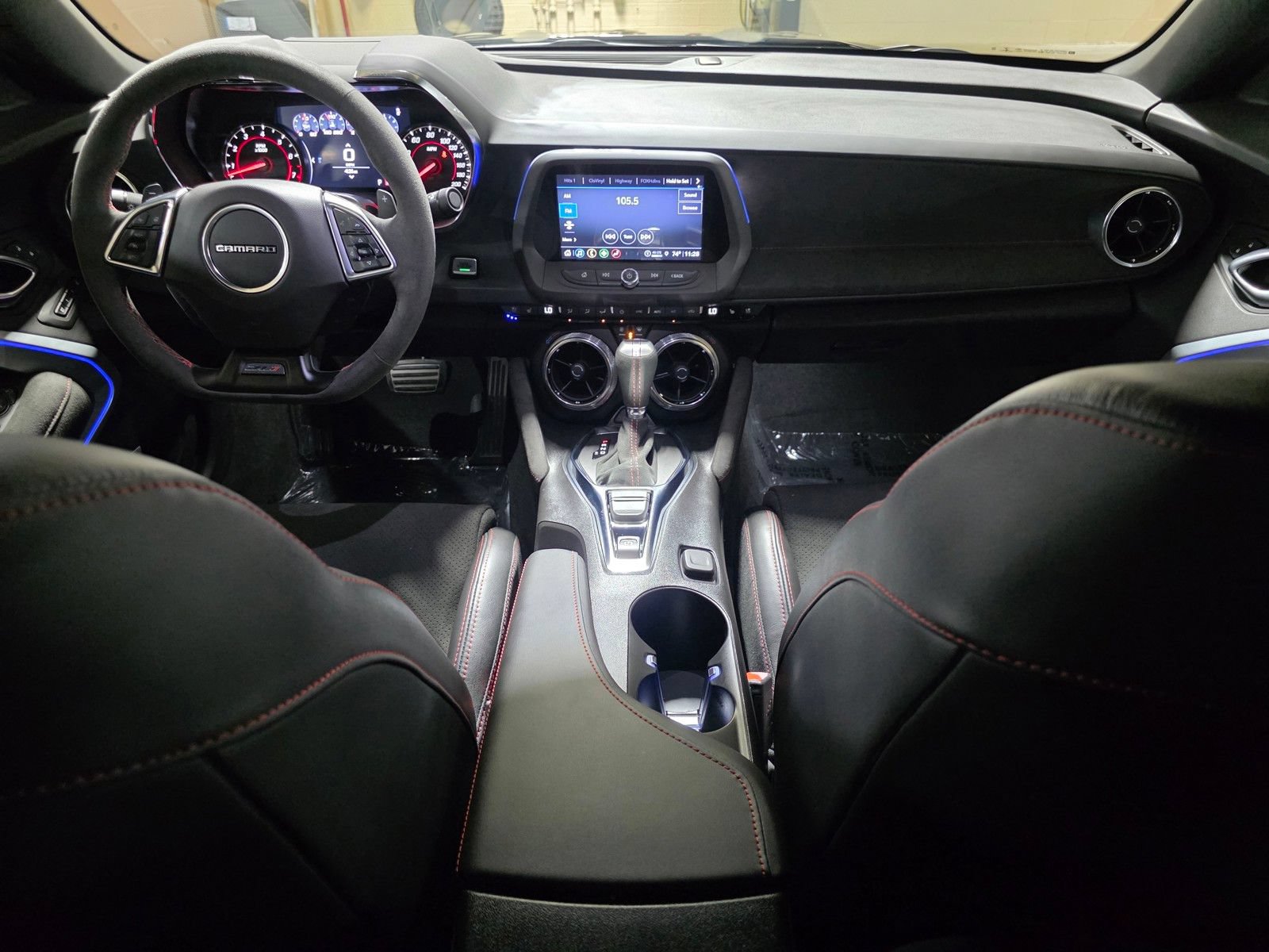 Used 2022 Chevrolet Camaro ZL1 RWD image 16