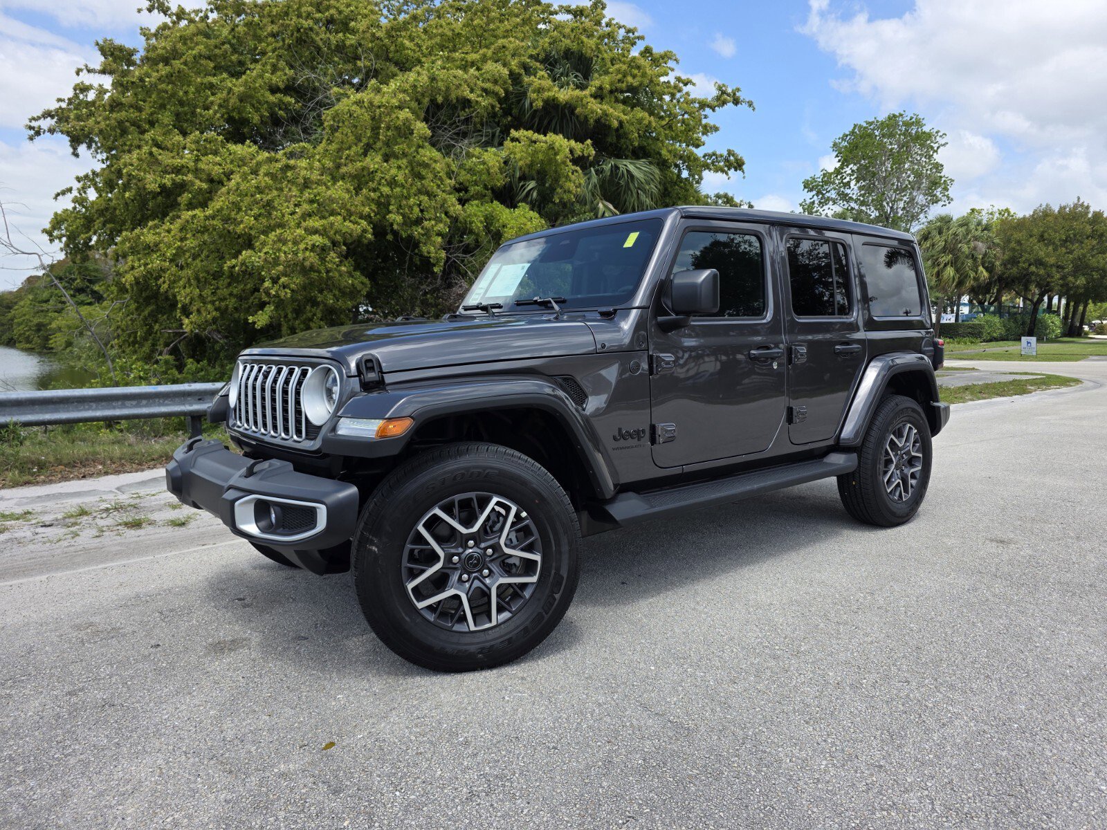 Used 2026 Jeep Wrangler Sahara image 1