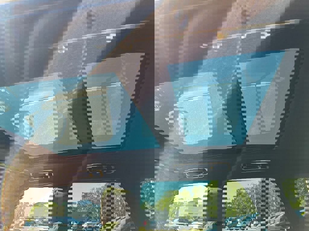 New 2025 Land Rover Range Rover SE image 33