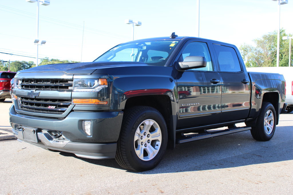 Certified 2018 Chevrolet Silverado 1500 LT w/ All Star Edition AWD/4WD image 8