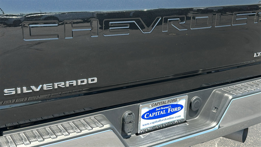 Used 2024 Chevrolet Silverado 2500 LTZ AWD/4WD image 28