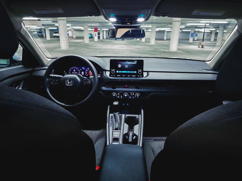 Used 2023 Honda Accord LX image 3