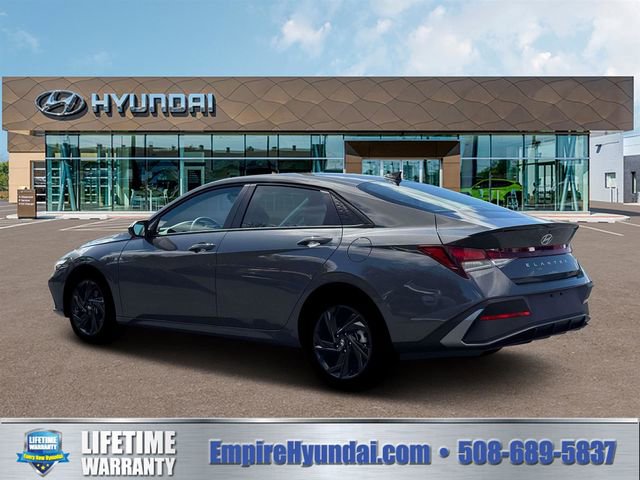 New 2026 Hyundai Elantra Sport FWD image 4