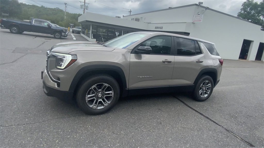 New 2026 GMC Terrain Elevation w/ Technology Package II image 4