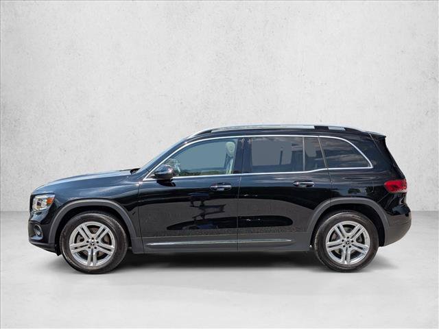 Used 2023 Mercedes-Benz GLB 250 4MATIC image 9