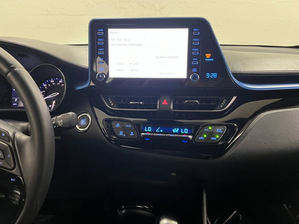 Used 2019 Toyota C-HR XLE image 19
