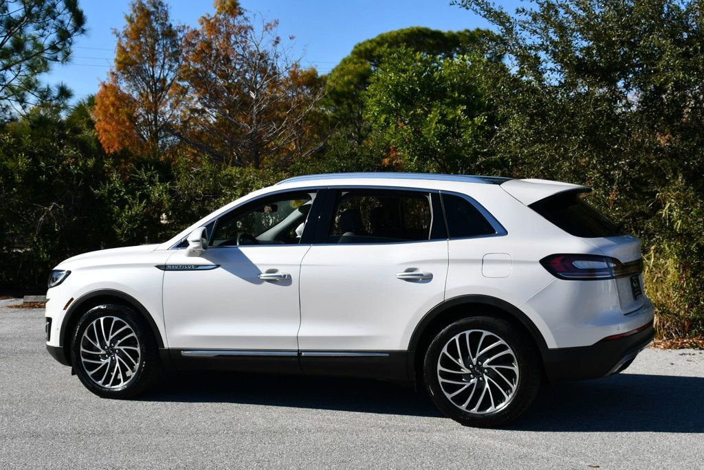 Used 2019 Lincoln Nautilus Reserve image 4