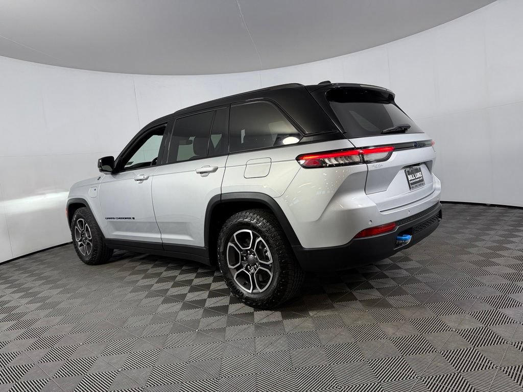 Used 2023 Jeep Grand Cherokee Trailhawk AWD/4WD image 10