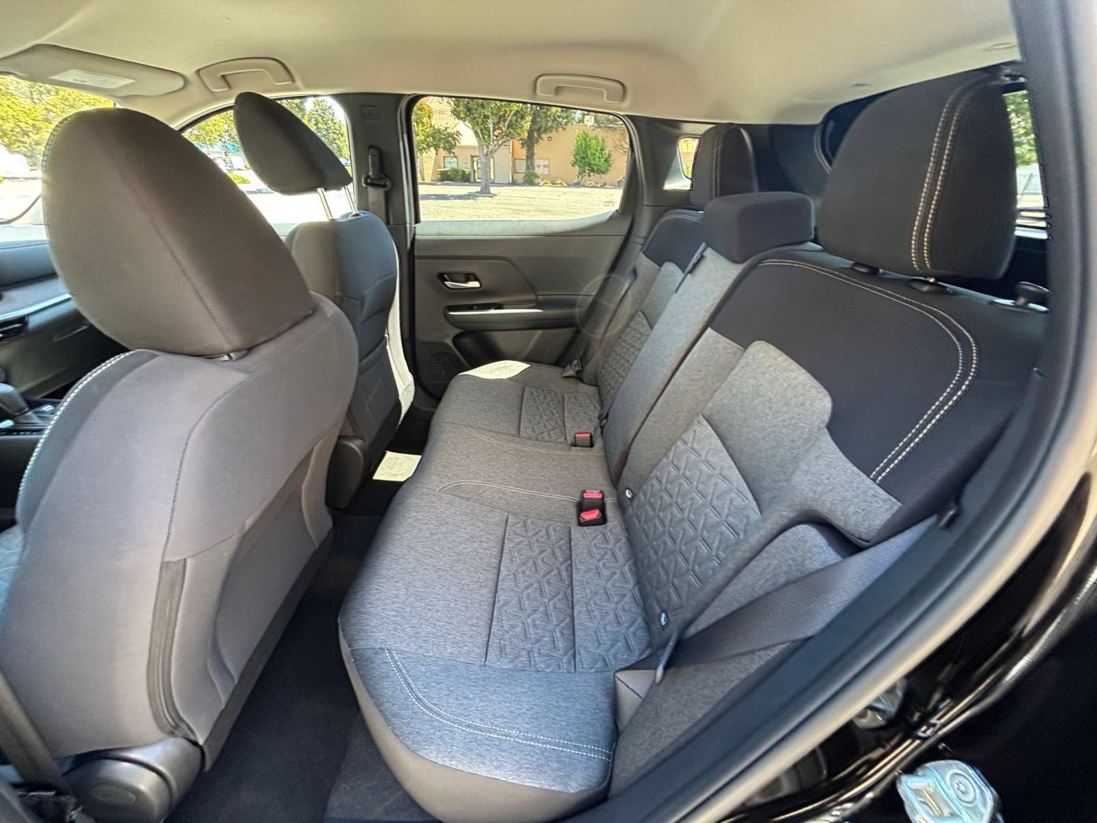 Used 2026 Nissan Kicks SV FWD image 24