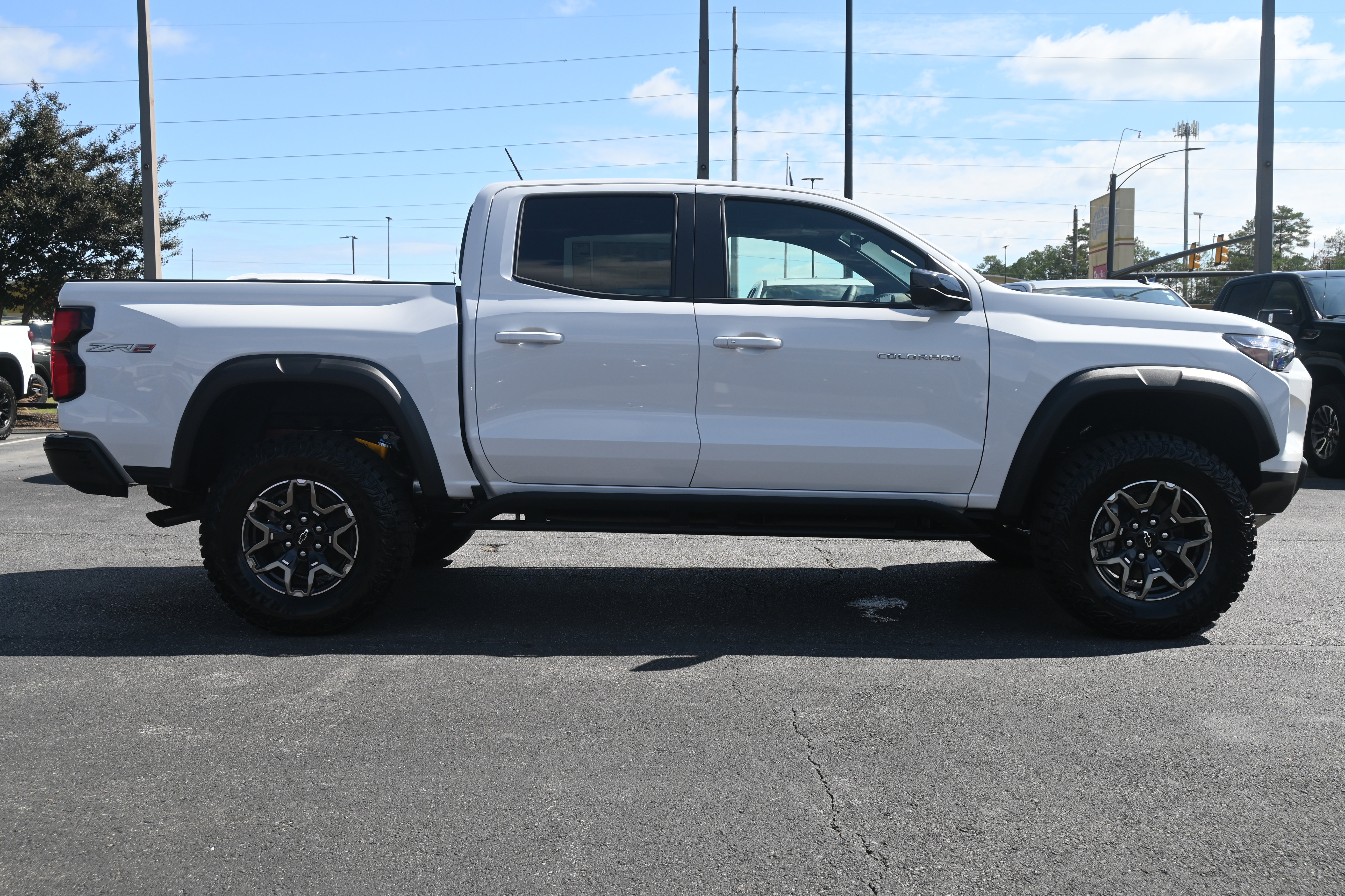 New 2026 Chevrolet Colorado ZR2 w/ Technology Package image 11