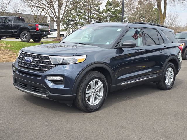 Certified 2024 Ford Explorer XLT w/ Equipment Group 202A image 2