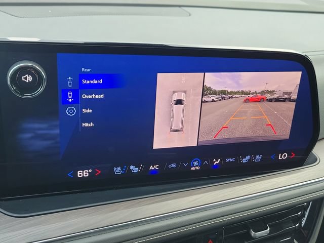 Certified 2025 Chevrolet Suburban Premier RWD image 34