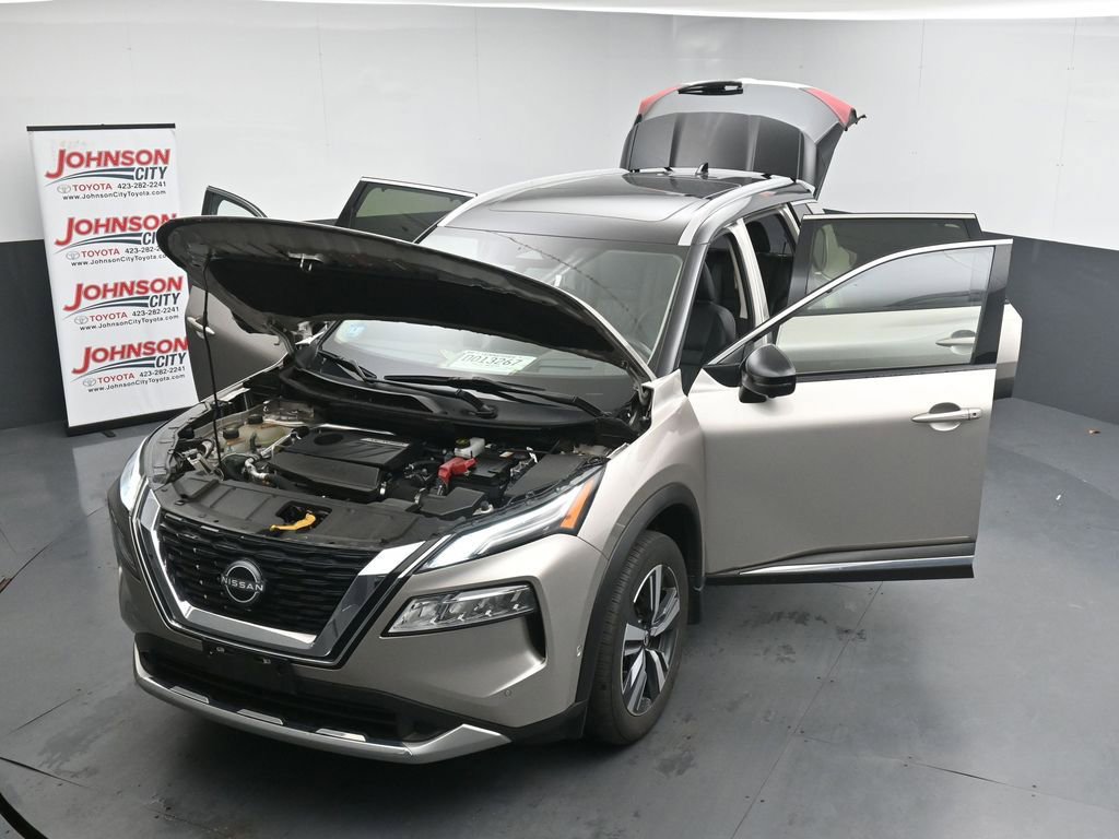 Used 2023 Nissan Rogue Platinum w/ Platinum Premium Package AWD/4WD image 43