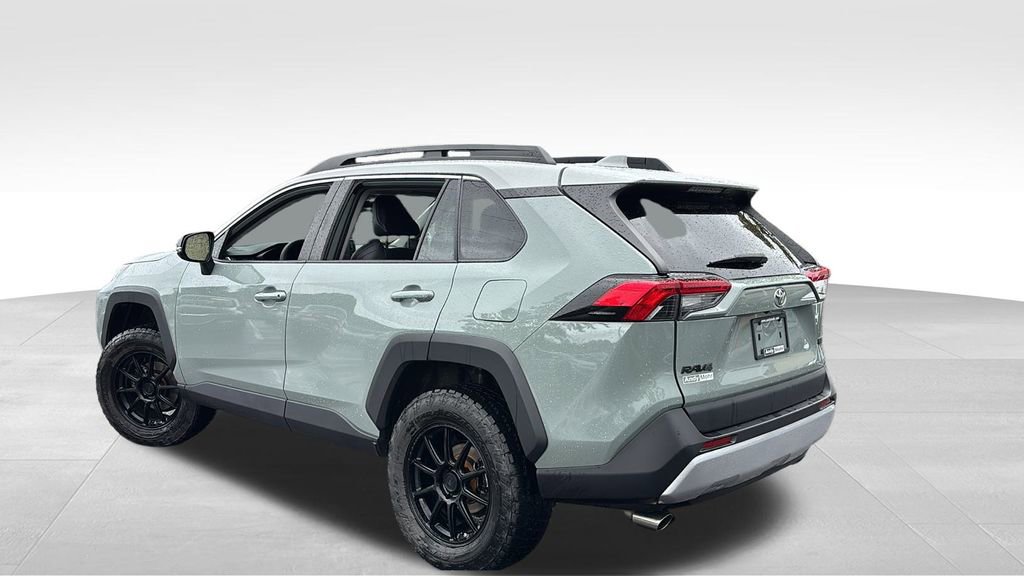 Used 2019 Toyota RAV4 Adventure image 5
