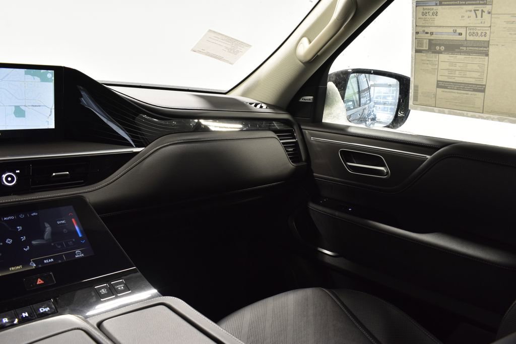 New 2026 INFINITI QX80 Luxe w/ Cargo Package image 15