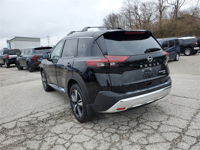Used 2023 Nissan Rogue Platinum w/ Platinum Premium Package image 6