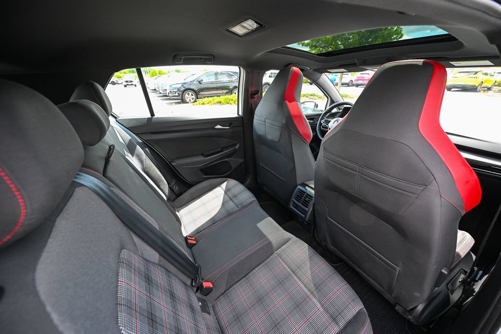 Used 2022 Volkswagen GTI SE FWD image 26