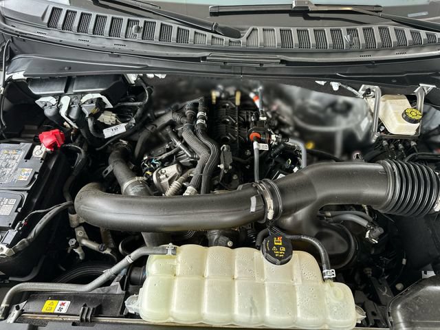 Certified 2025 Ford Expedition Platinum w/ Stealth Performance Package AWD/4WD image 28