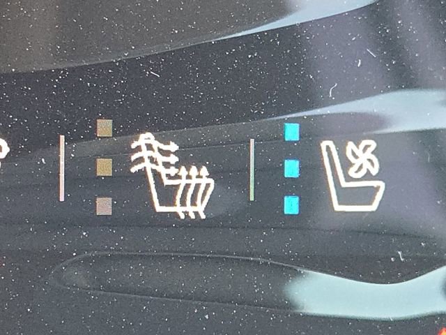 New 2026 GMC Sierra EV Elevation w/ Premium Package image 32