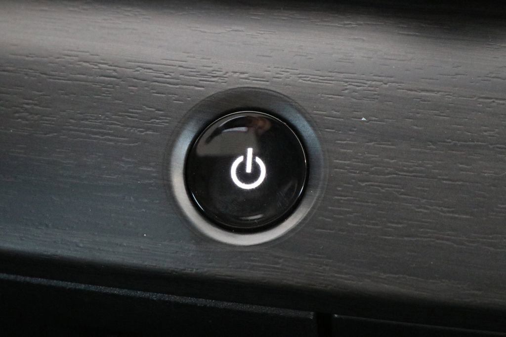 Used 2023 Nissan Ariya AWD image 57