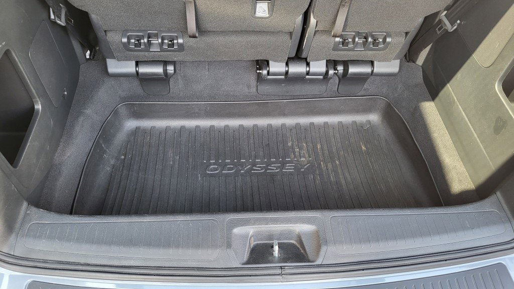 Used 2023 Honda Odyssey Touring image 11