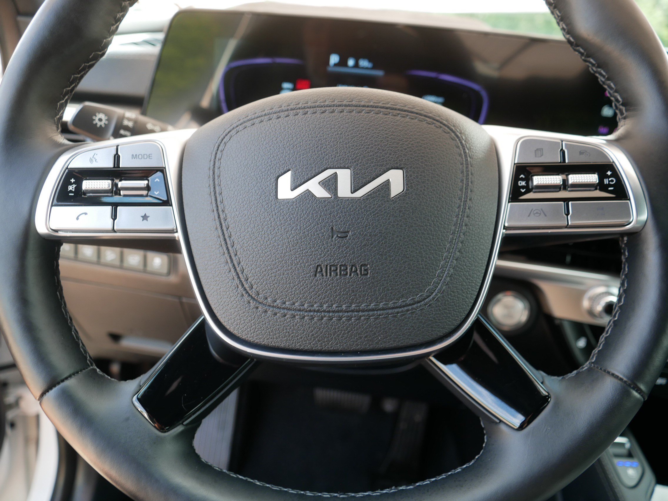 Certified 2024 Kia Telluride EX X-Line AWD/4WD image 25