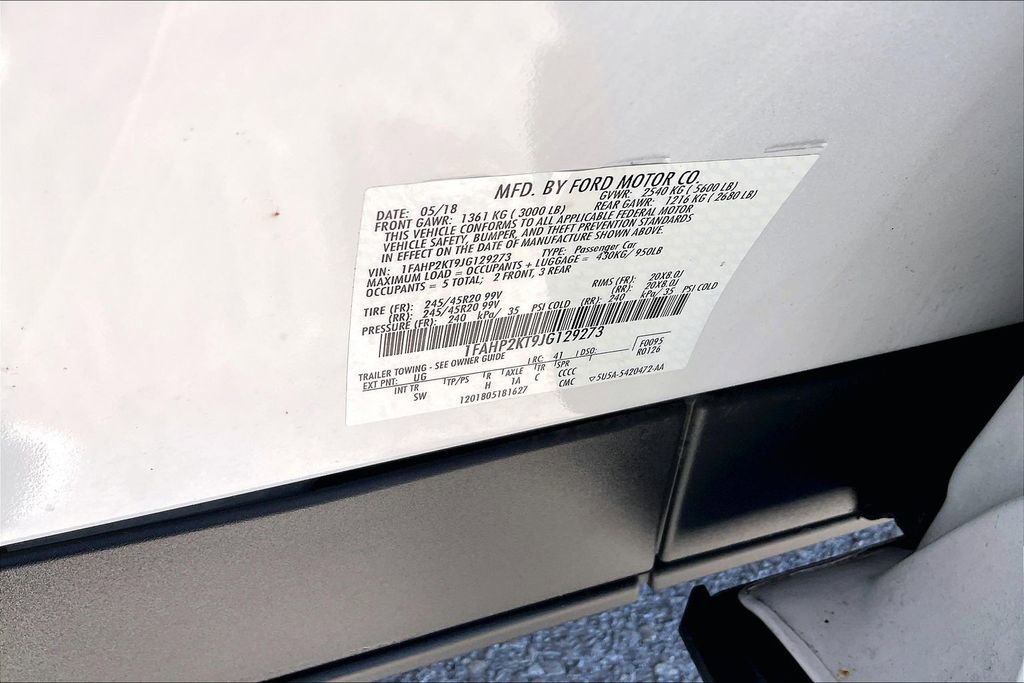 Used 2018 Ford Taurus SHO w/ Driver Assist Package image 16