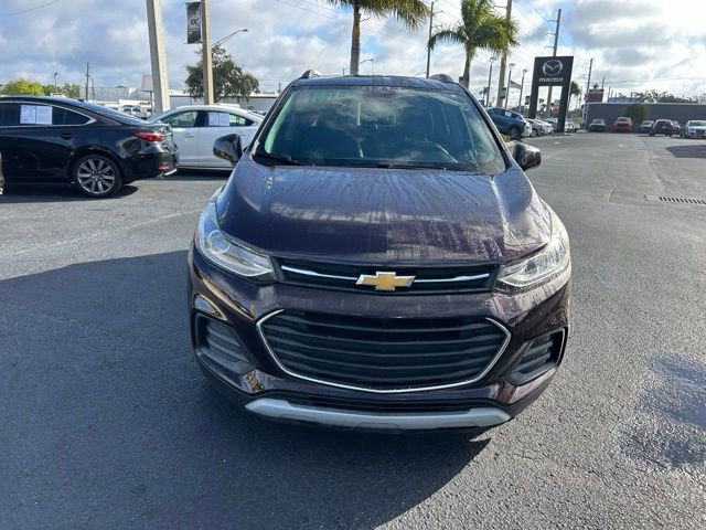 Used 2021 Chevrolet Trax LT w/ Driver Confidence Package image 2