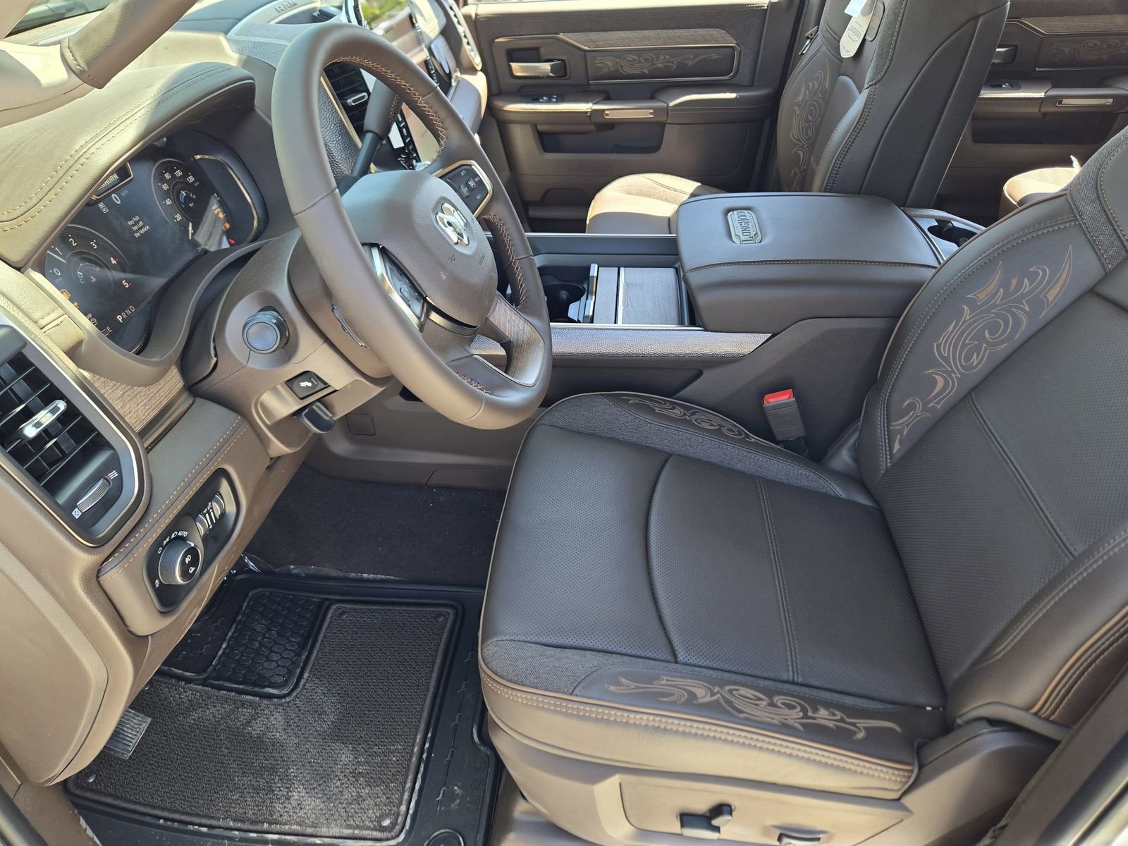 New 2025 RAM 2500 Limited image 11