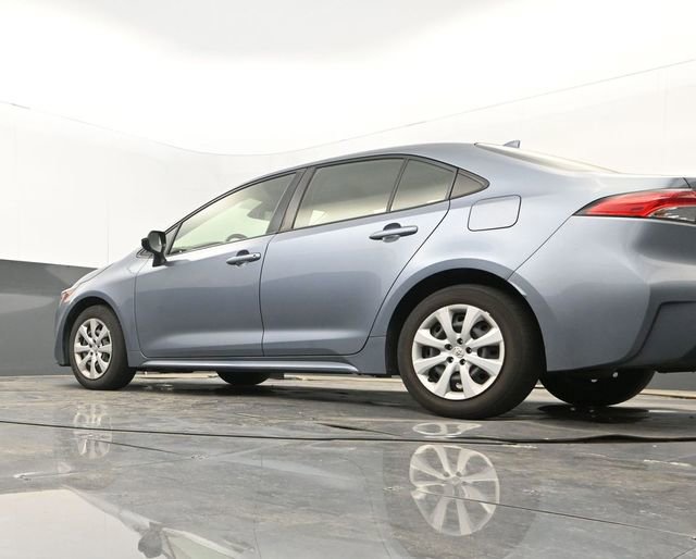Used 2022 Toyota Corolla LE image 10