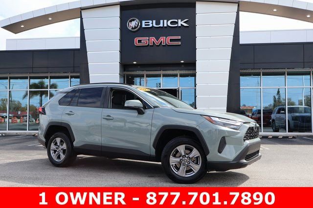 Used 2023 Toyota RAV4 XLE image 1