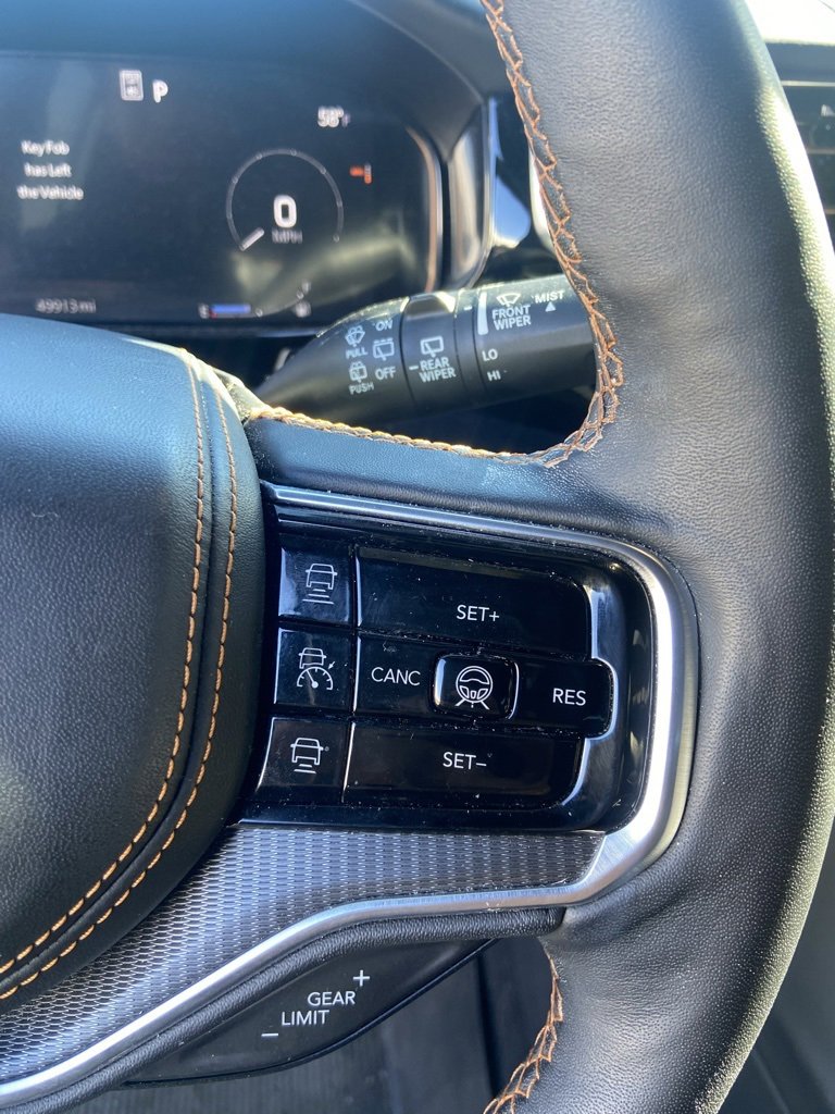 Used 2023 Jeep Grand Wagoneer Series III w/ Rear Seat Video Group 1 image 31