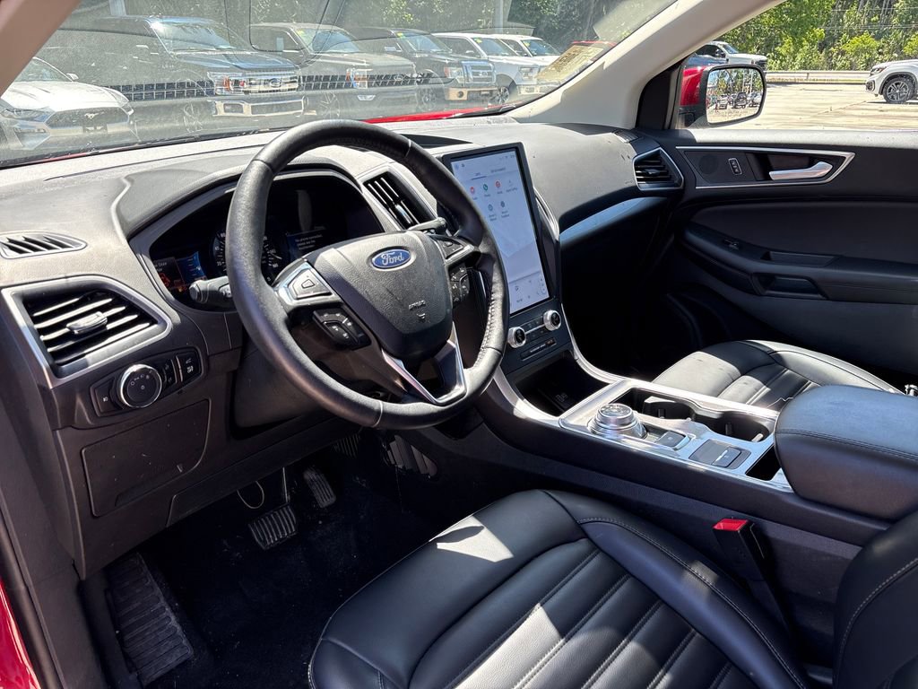 Used 2024 Ford Edge SEL w/ Convenience Package image 6