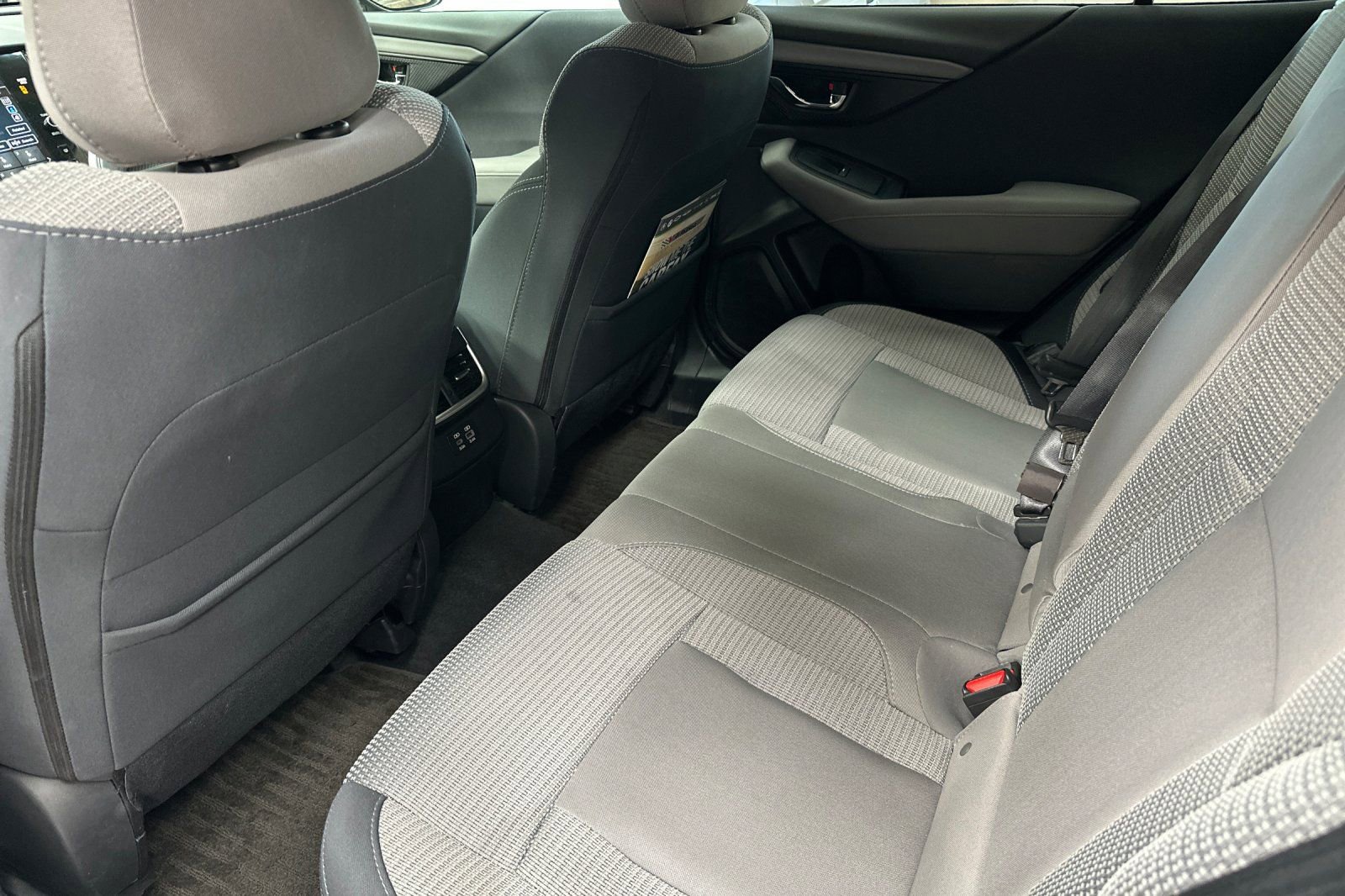 Used 2025 Subaru Outback Premium image 16