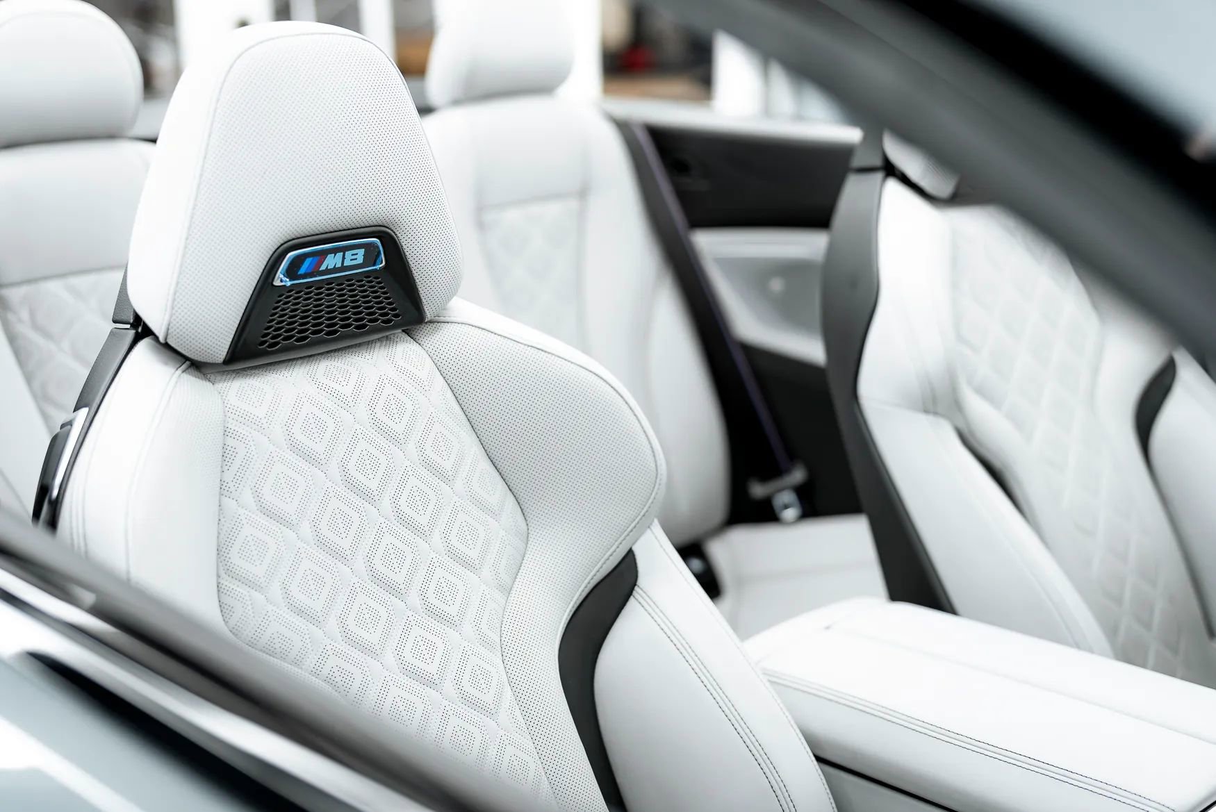 Used 2023 BMW M8 Competition AWD/4WD image 18