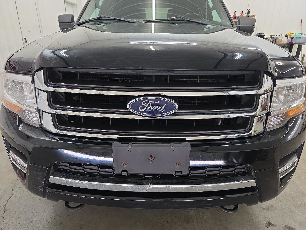 Used 2016 Ford Expedition XLT AWD/4WD image 15