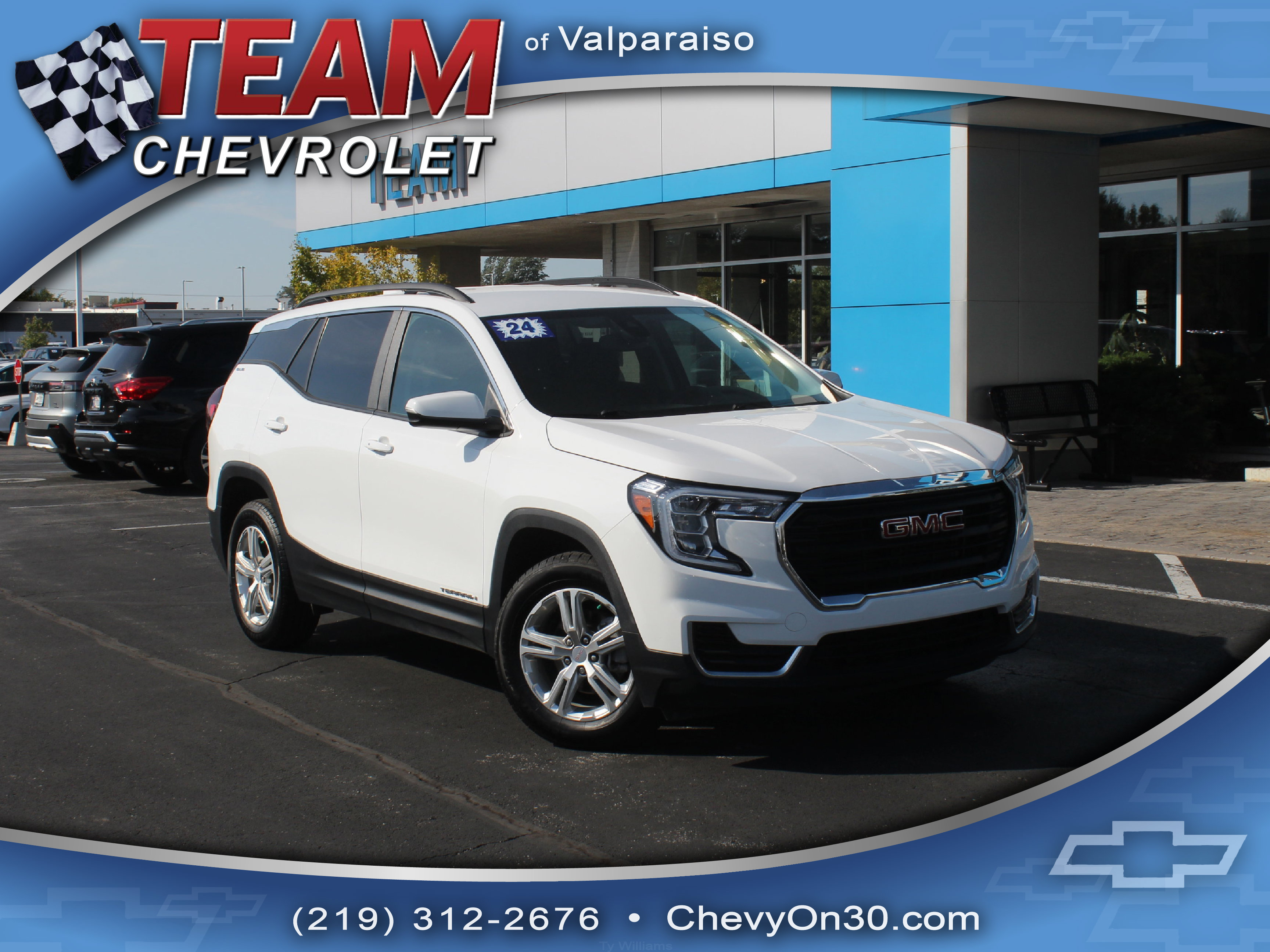 Used 2024 GMC Terrain SLE w/ Driver Convenience Package