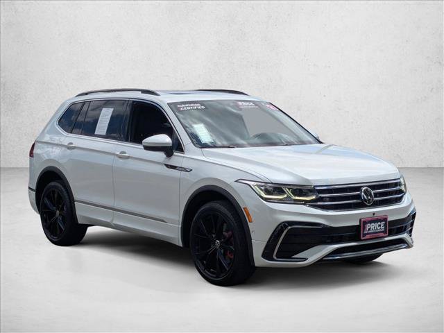 Used 2023 Volkswagen Tiguan SEL R-Line AWD/4WD image 3