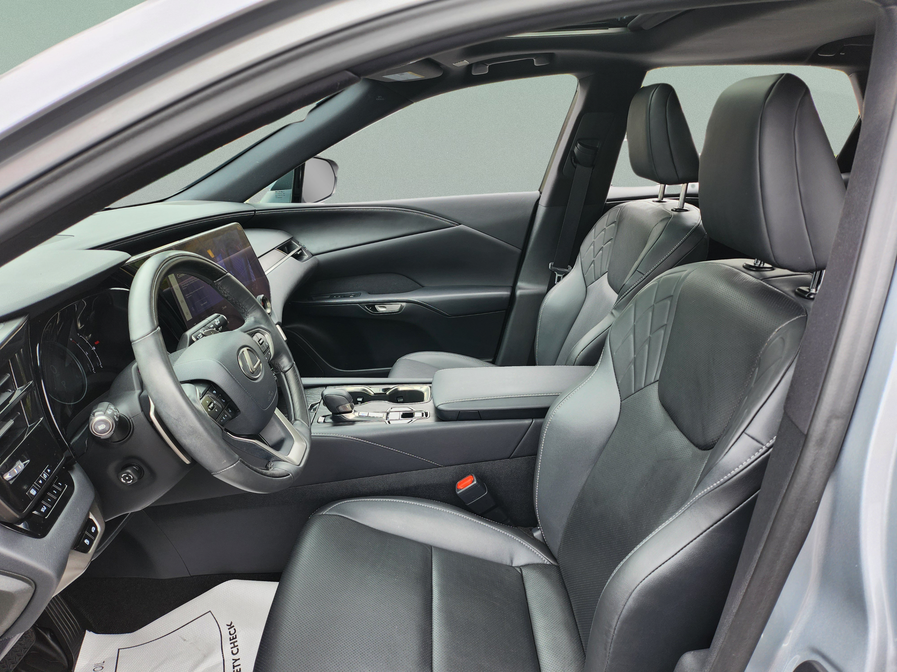 Certified 2024 Lexus RX 350 Premium w/ Convenience Package FWD image 12