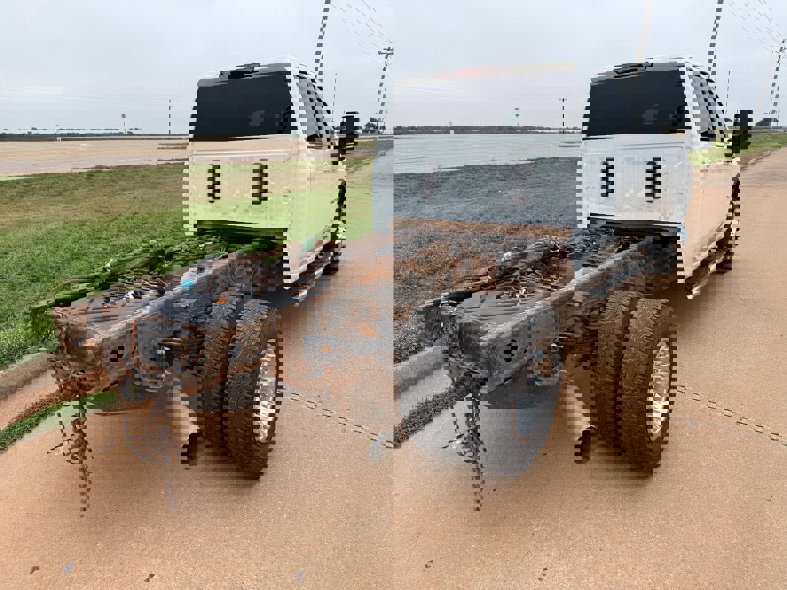 Used 2023 Chevrolet Silverado 3500 LT w/ Convenience Package image 3