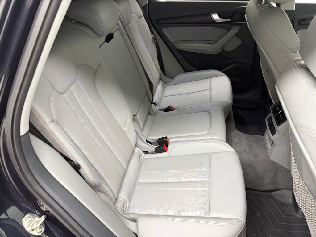 Used 2020 Audi Q5 2.0T Premium Plus w/ Premium Plus Package image 43