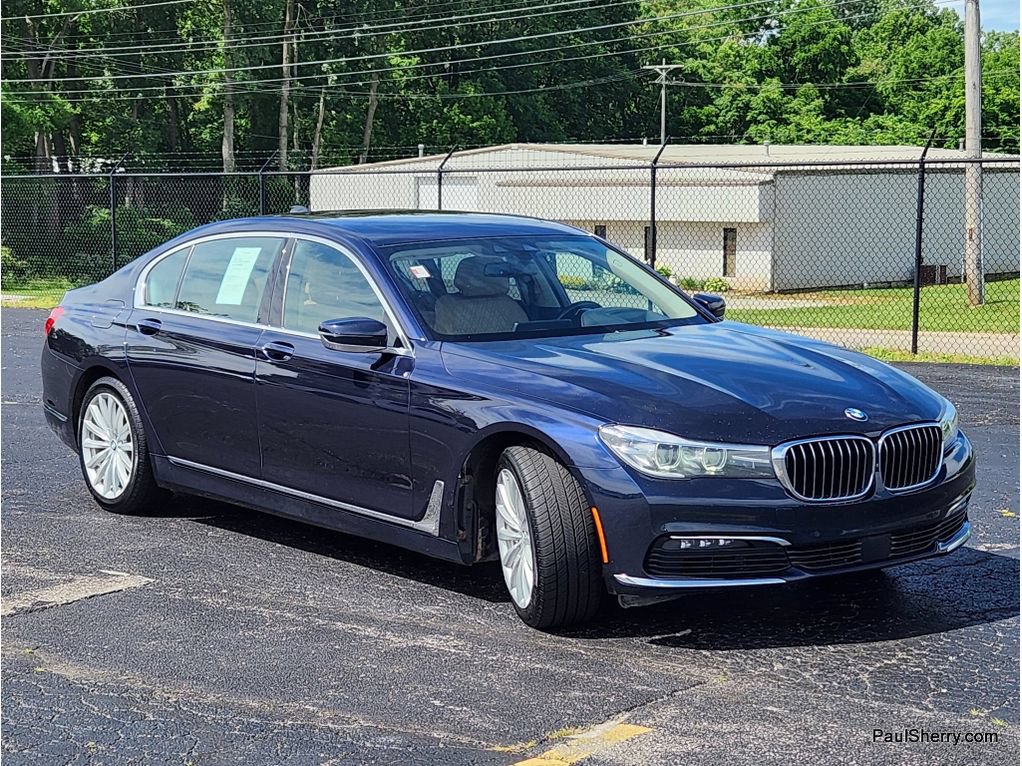 Used 2017 BMW 740i xDrive AWD/4WD image 11