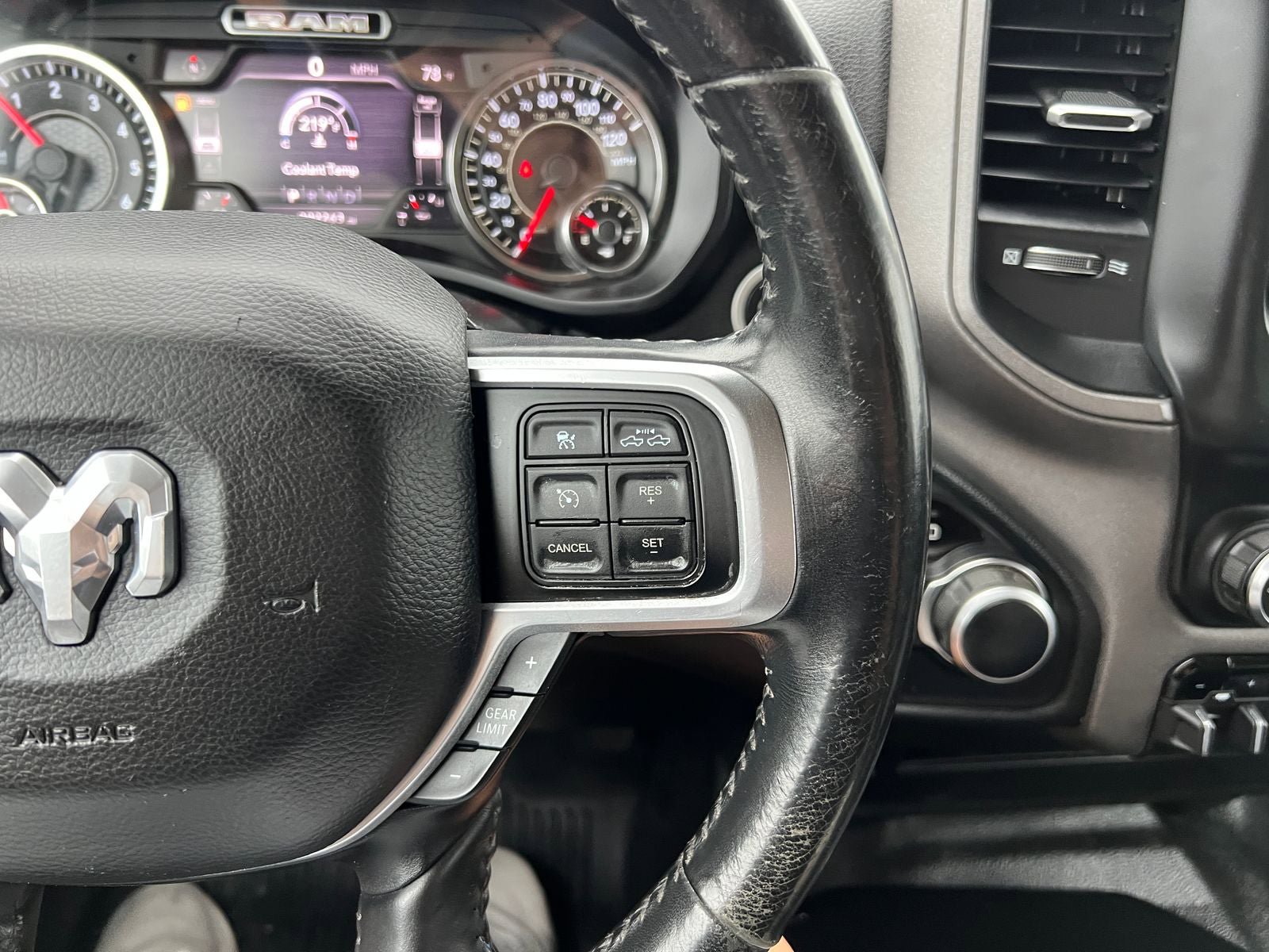 Used 2019 RAM 2500 Tradesman w/ Safety Group AWD/4WD image 34